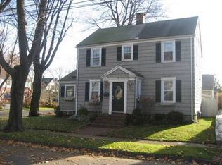 455 Woodlawn Ave, Stratford, CT 06614