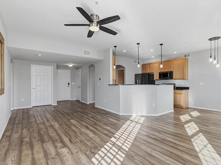 17525 Wilde Ave #208 — Photo 5