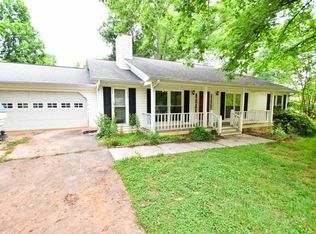 4261 Green Valley Dr, Gainesville, GA 30506