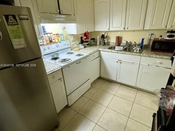 3700 NW 21st St APT 410, Fort Lauderdale, FL 33311