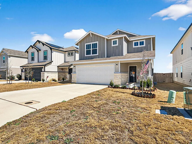 4037 Bermuda Ln — Photo 2