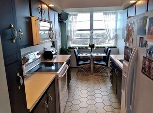 1200 Saint Charles Pl #804, Pembroke Pines, FL 33026