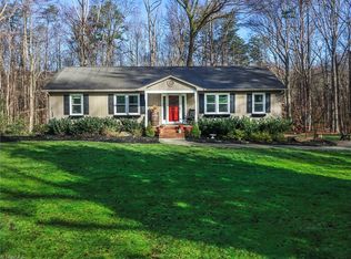 9002 Larchwood Dr, Kernersville, NC 27284