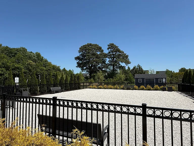 1670 Lake Placid Dr — Photo 29