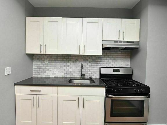 4th image of 3660 Waldo Ave APT 8C