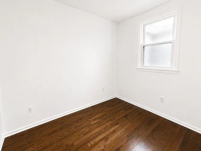 233 Rose St — Photo 23