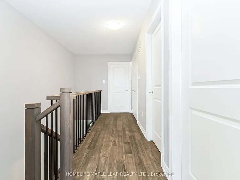104 Delphi Ln — Photo 29