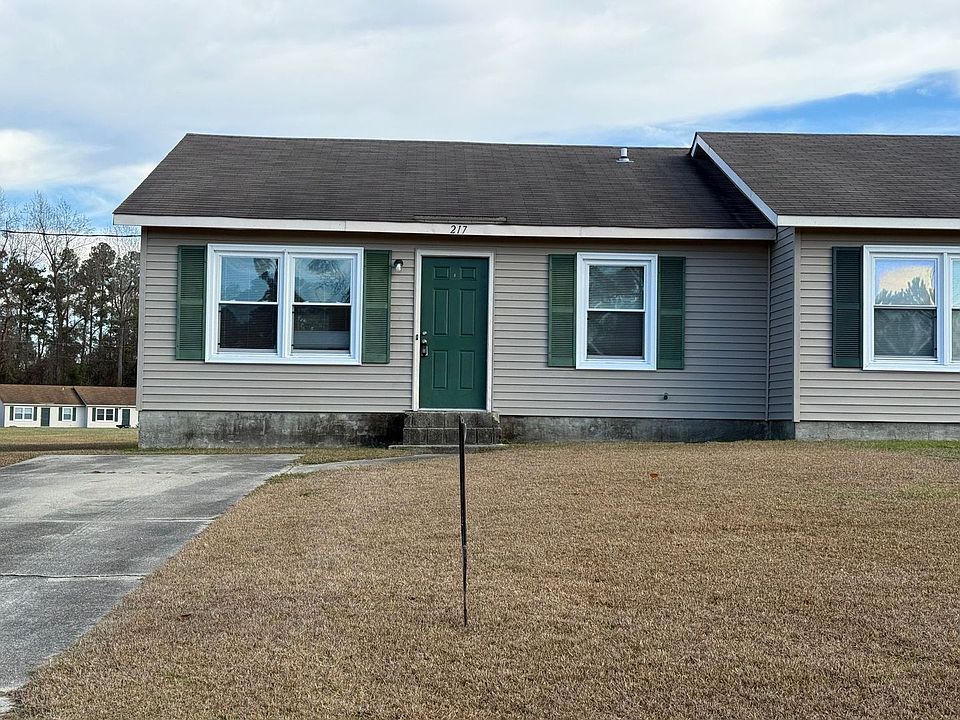 1st image of 217 Appaloosa Dr