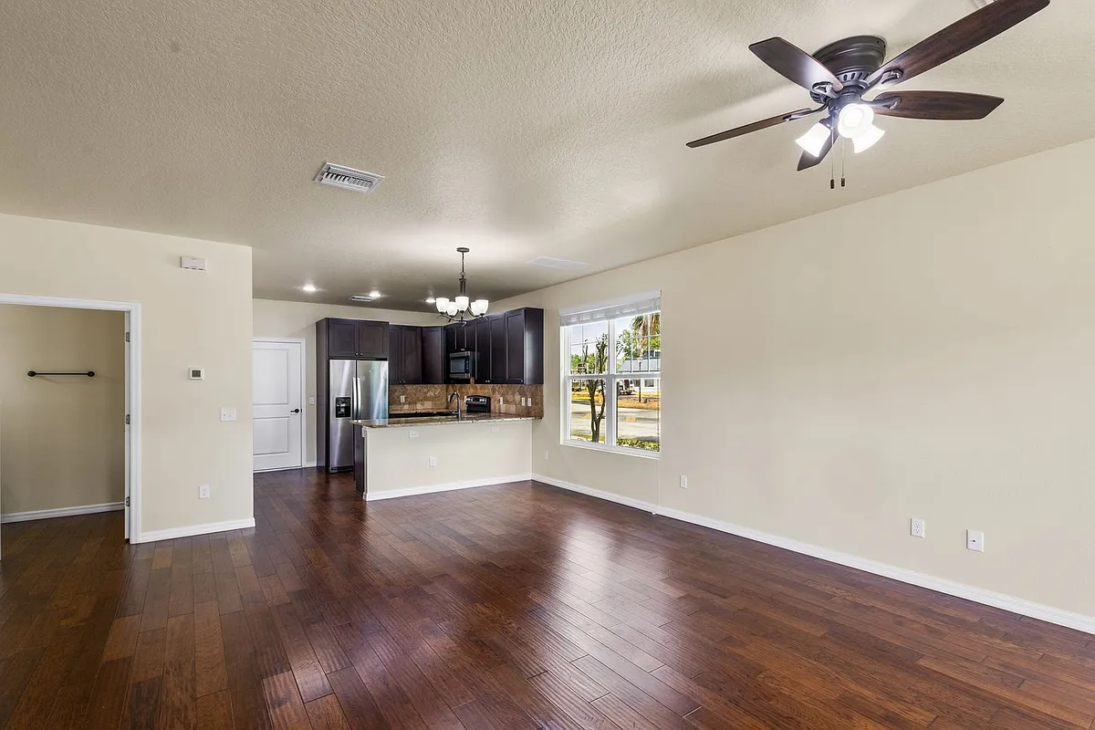 Building Photo - 509 Sunbranch Ln