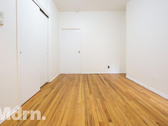 4th image of 157 E 99th St APT 14