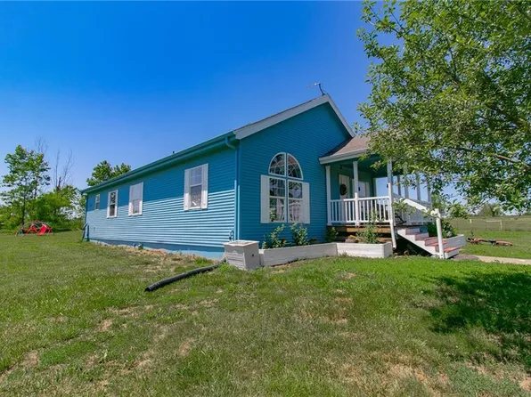 150 NW 1401st Rd, Holden, MO 64040