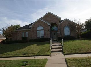 1218 Fairhaven Dr, Garland, TX 75040