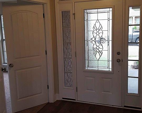 2nd image of 7417 S Catawba Cir