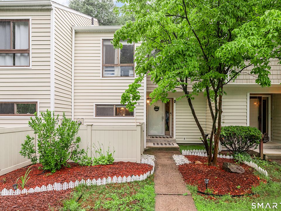 1st image of 51 Currier Place #51