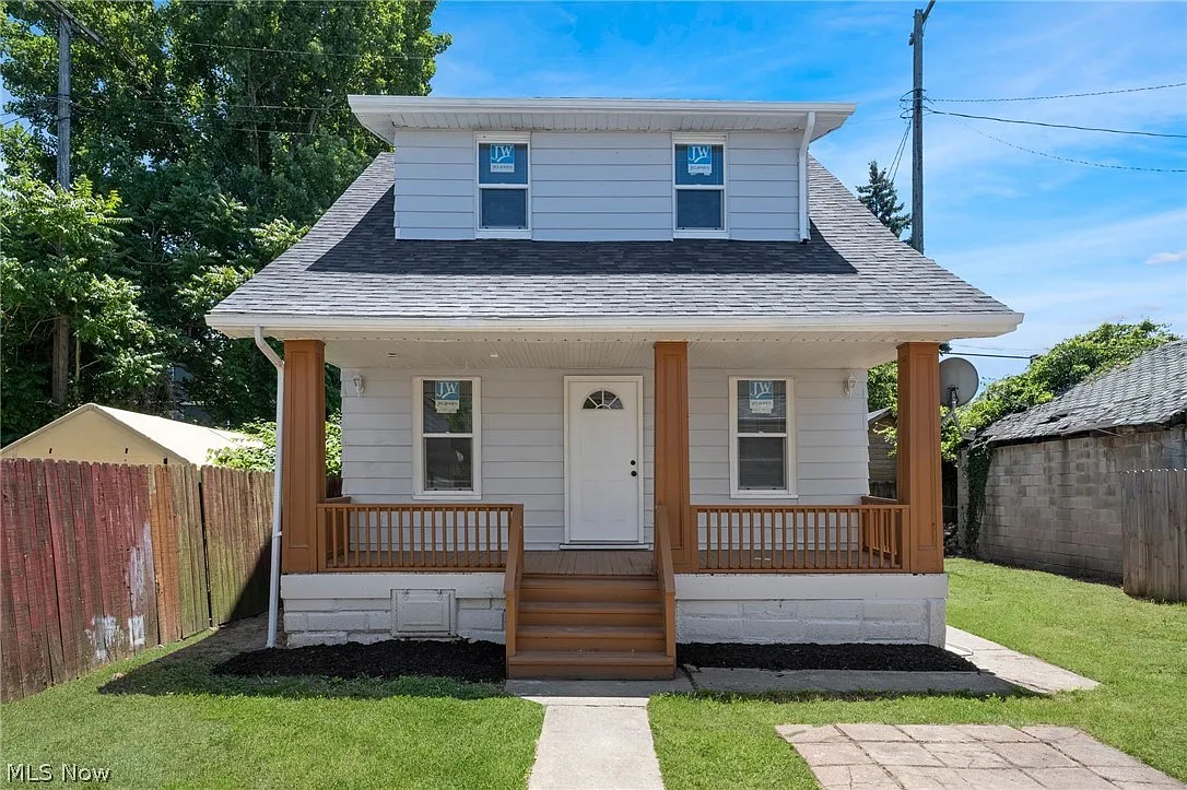 3909 Daisy Ave #3911 photo 1