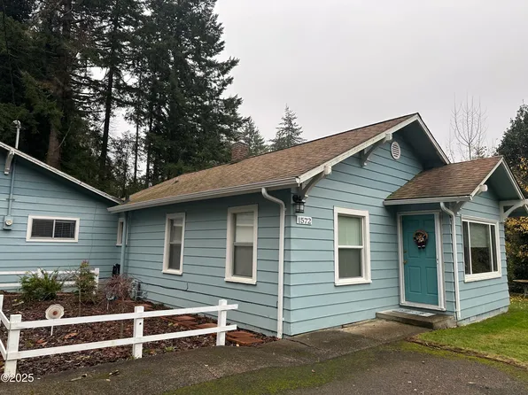 1572 NE Arcadia Dr, Toledo, OR 97391