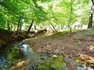 1037 Regency Dr, Acworth, GA 30102