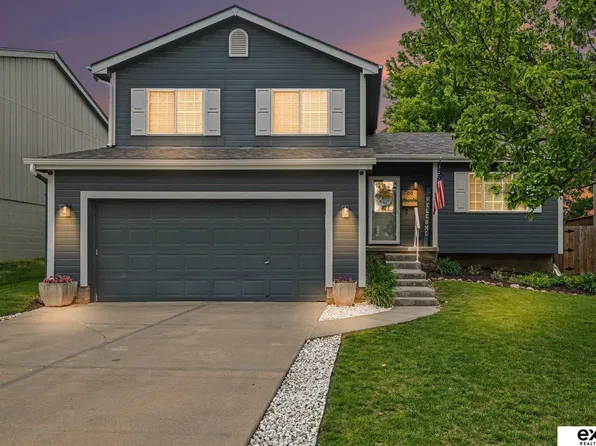 17168 Spaulding St, Omaha, NE 68116