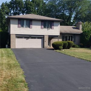 663 Cayuga Dr, Lewiston, NY, 14092