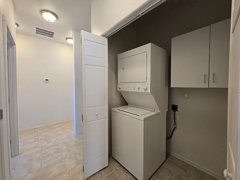 993 Calle Katarina — Photo 11