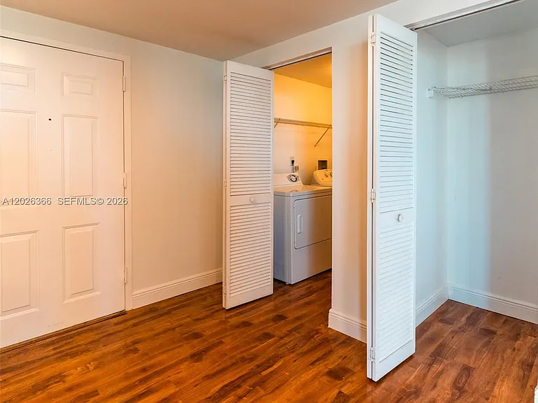19501 W Country Club Dr #1603 — Photo 14