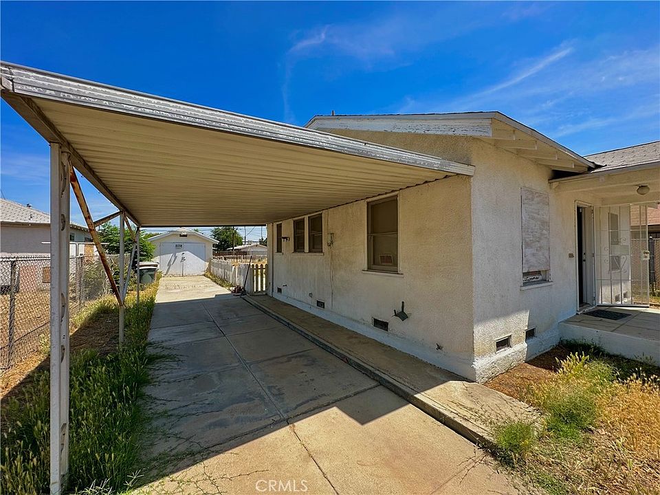 724 30th St, Bakersfield, CA 93301 Zillow