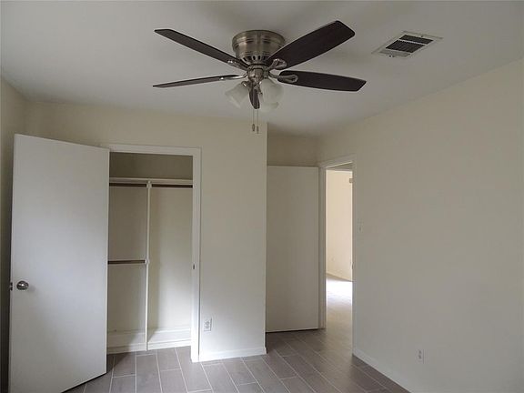 5th image of 16327 Summer Wind Dr
