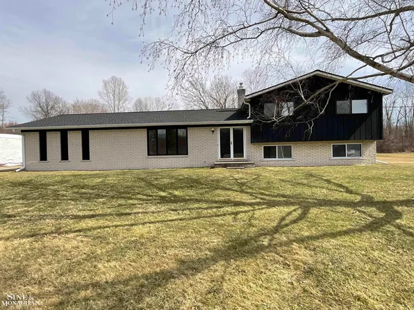 8019 Starville Rd, Clay, MI 48001