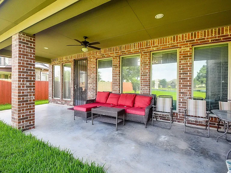 10119 Peytons Grace Ln — Photo 42