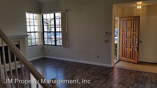 3rd image of 10864 Chinon Cir