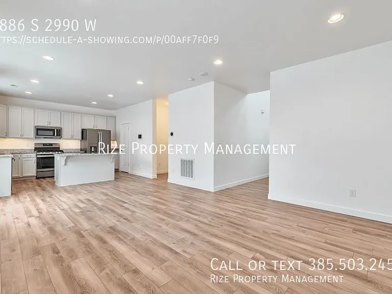 3886 S 2990 W — Photo 5