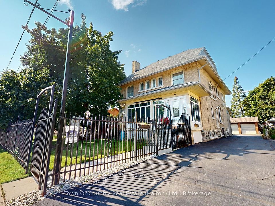 1st image of 540 10th Ave