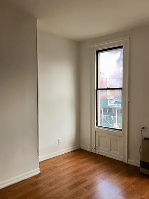 Rented by City Vista Inc | media 7