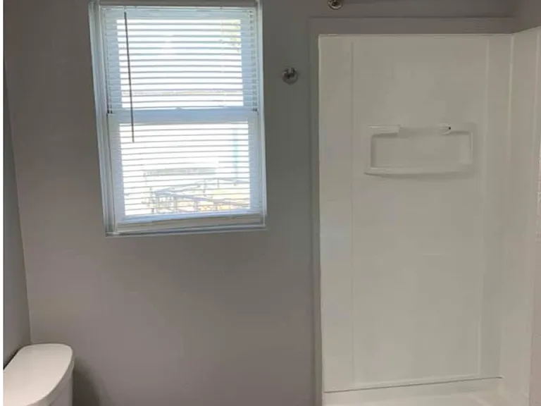 Unit Photo