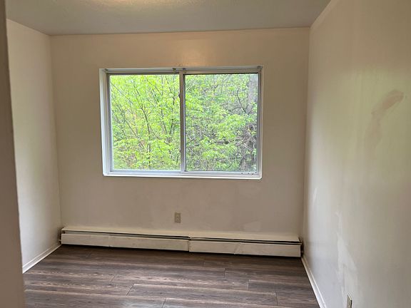 5th image of 3265 E 143rd St #307
