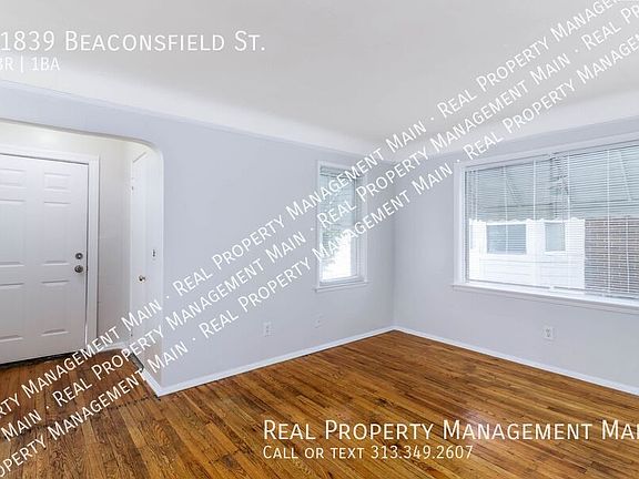 5th image of 11839 Beaconsfield Ave