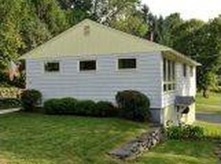 187 Church St, Saint Johnsbury, VT 05819