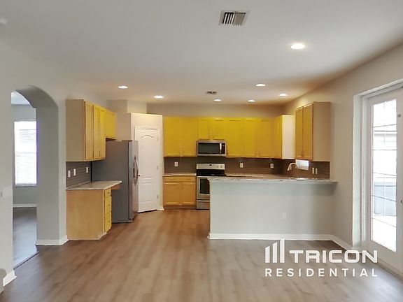 5th image of 19231 Fishermans Bend Dr