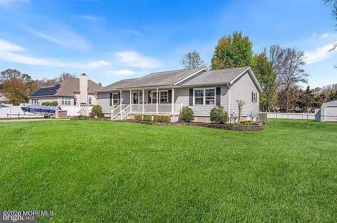 46 Primrose Dr — Photo 3