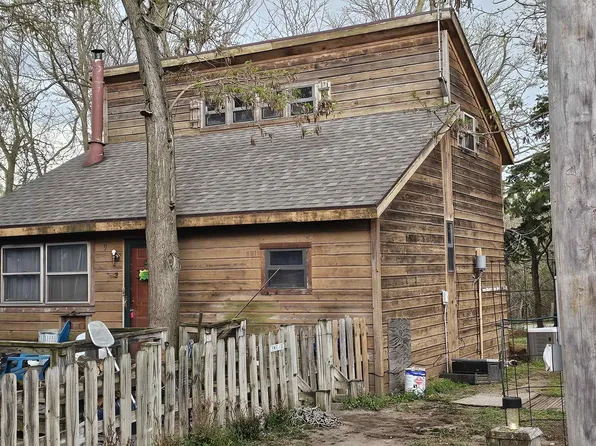 9 Sunflower Ln, Marquette, KS 67464