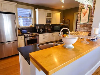 17 1/2 Cherry St, Newport, RI, 02840