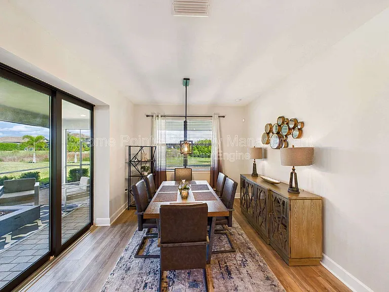 19563 Utopia Ln — Photo 26