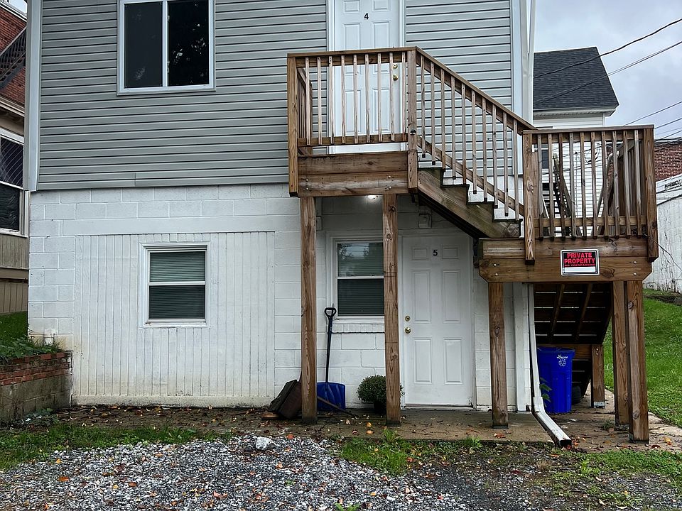 1st image of 2630 Walnut St APT 4