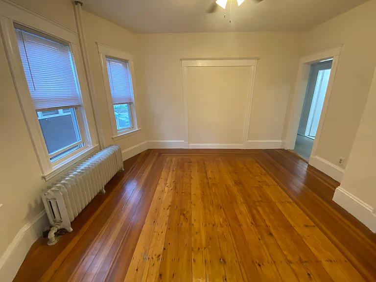 33 Everett Ave #1 — Photo 5