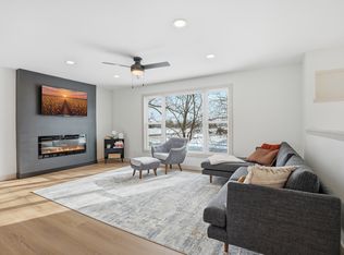 245 S Dubuque St, North Liberty, IA 52317