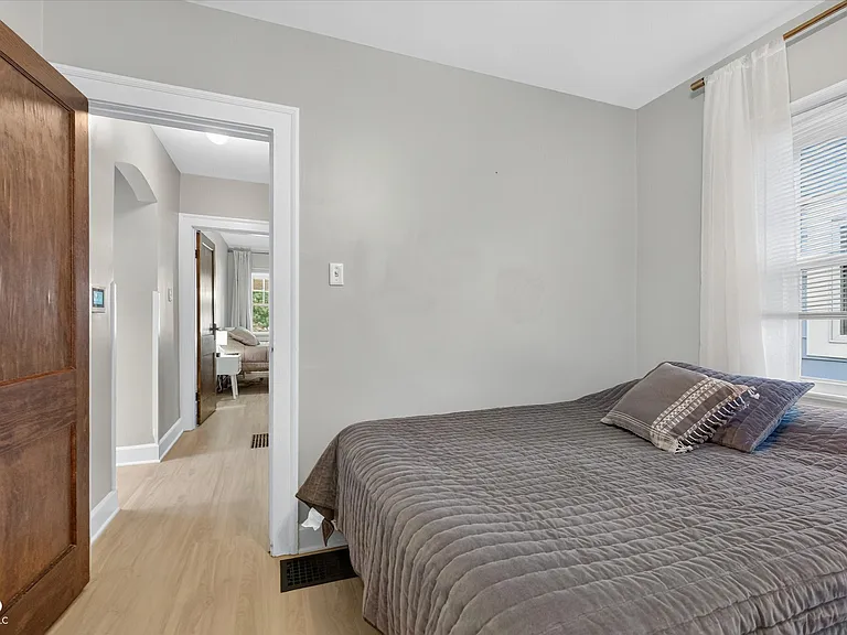 5120 N Park Ave — Photo 37