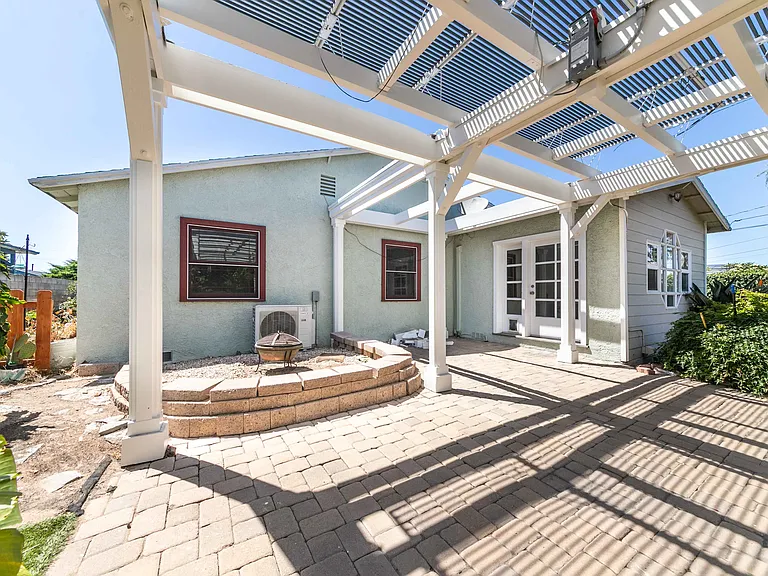 20940 Conradi Ave — Photo 20