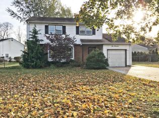 100 Moss Pl, Neptune, NJ 07753