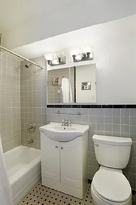 Rented by Corcoran | media 8