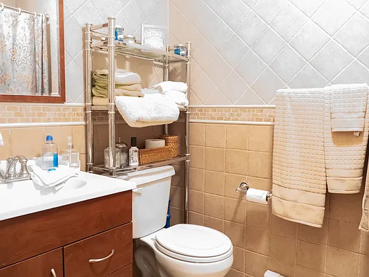 Rented by Royalty Living NYC | media 10